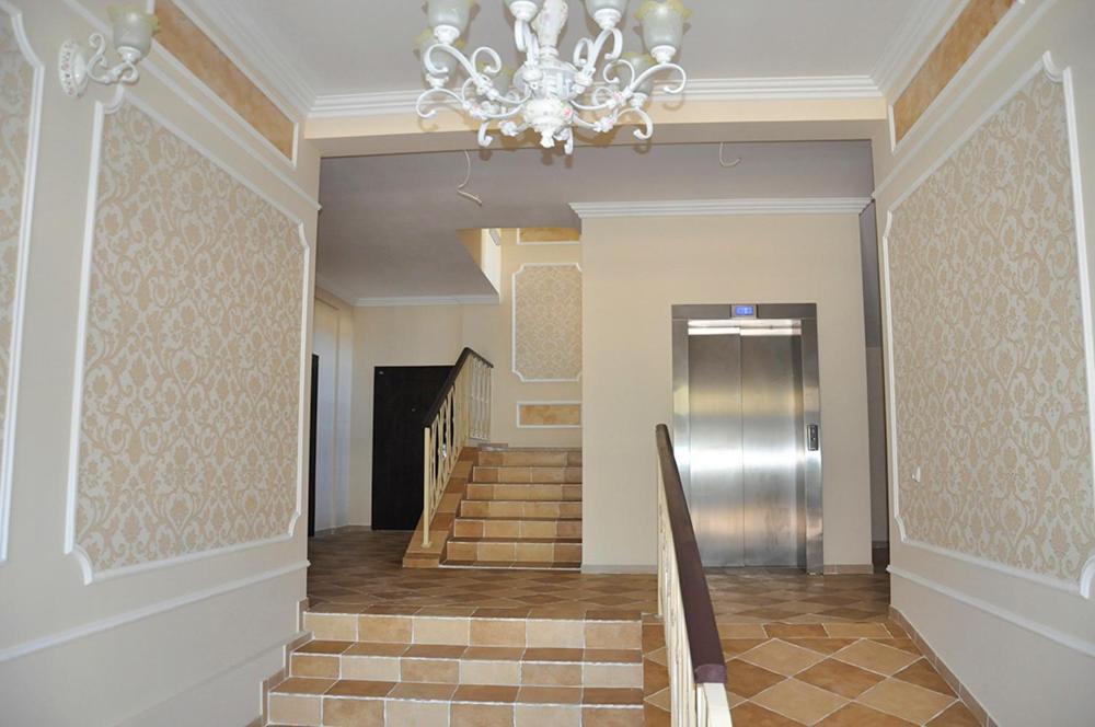 Apartment Studio Paris 2 Irpin Bagian luar foto
